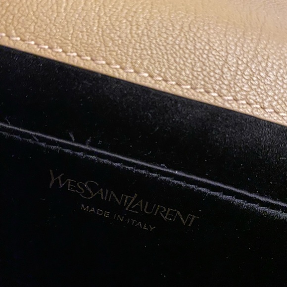 * πΊπΆπ³π« * YVES SAINT LAURENT BELLE DE JOUR CLUTCH AUTHENTIC - Picture 2 of 10